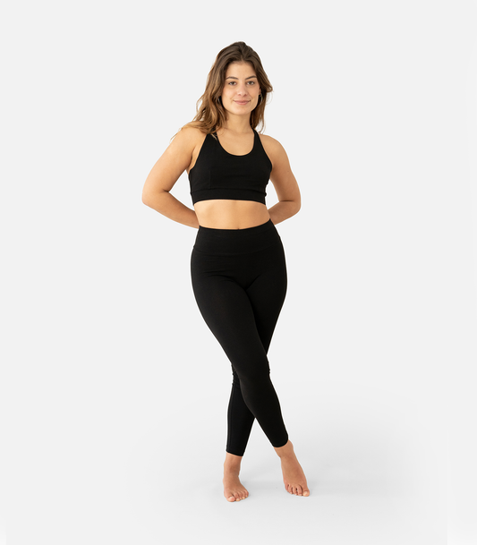 Schwarz Black - Organic Womens Yoga Bra Top Saira Model | Lotuscrafts